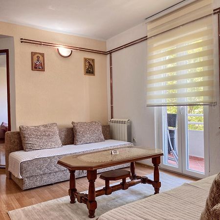 Apartman Konatar 采蒂涅 外观 照片