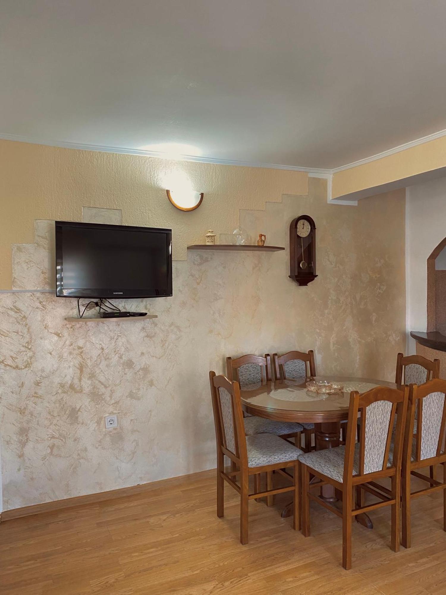 Apartman Konatar 采蒂涅 客房 照片